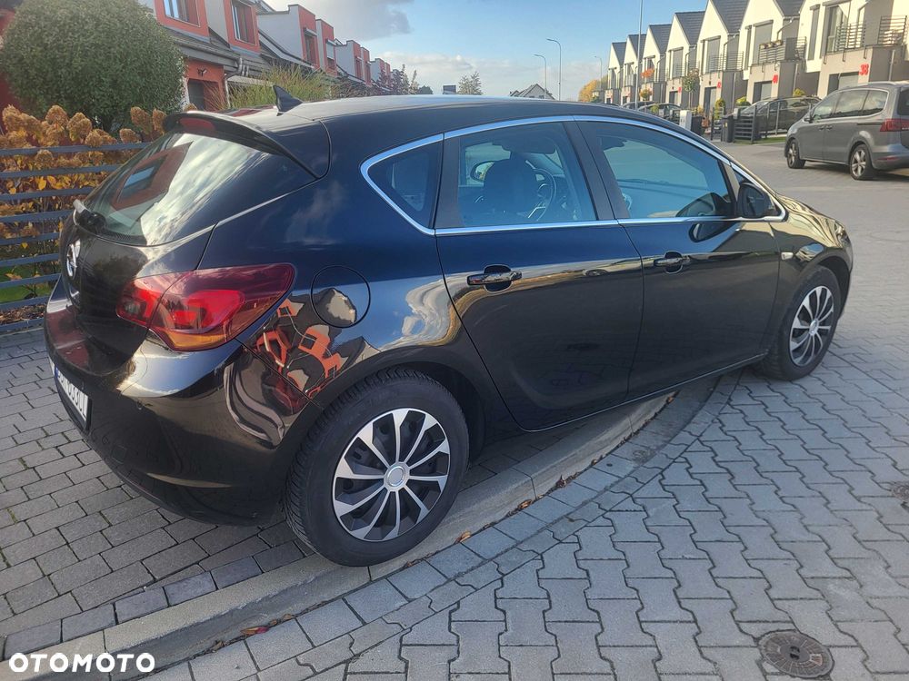 Opel Astra - 3