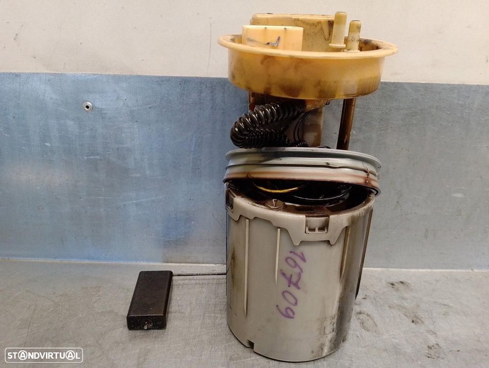 SENSOR DE COMBUSTÍVEL VOLKSWAGEN POLO 2008 -6Q0919050D - 1