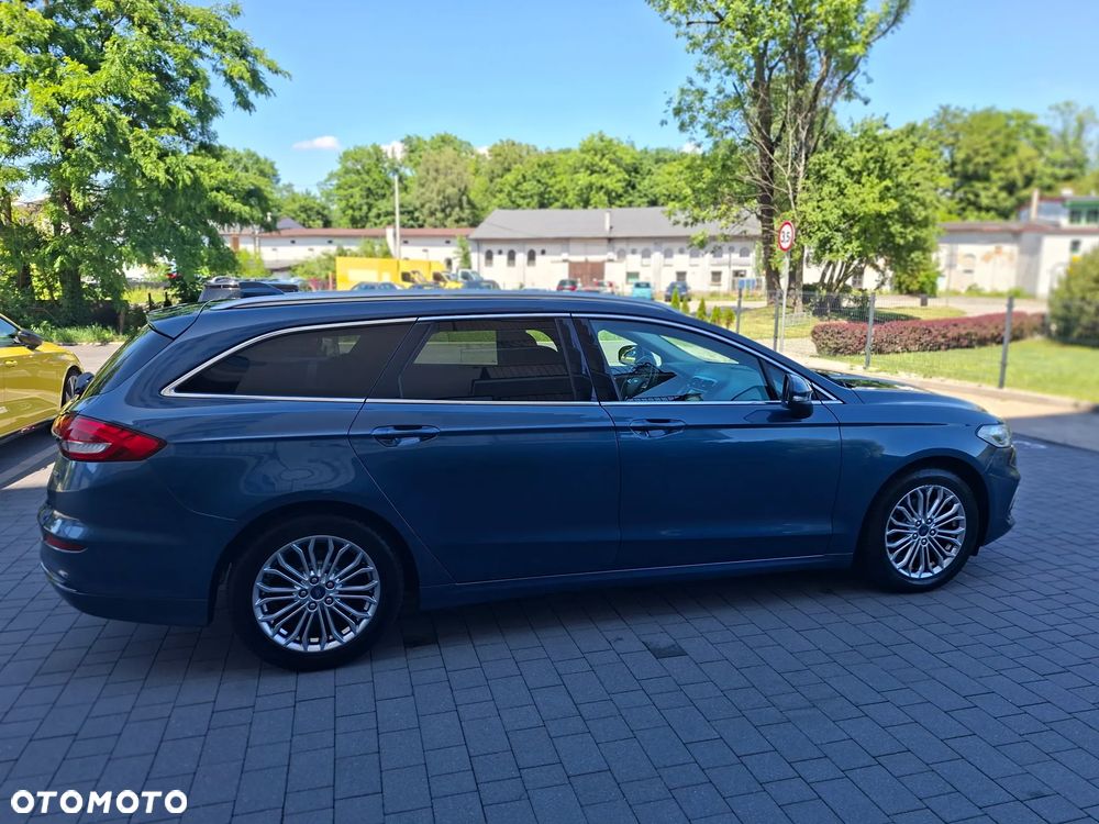 Ford Mondeo - 16