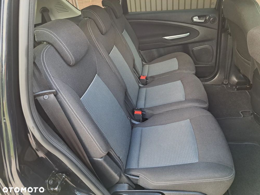 Ford S-Max 2.0 TDCi Titanium - 21