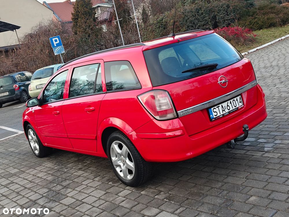 Opel Astra 1.9 CDTI DPF Cosmo - 12
