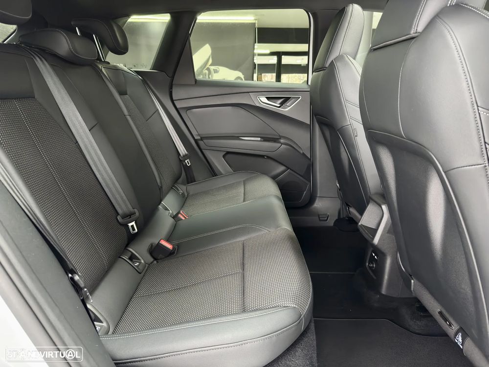 Audi Q4 e-tron 40 82 kWH - 14