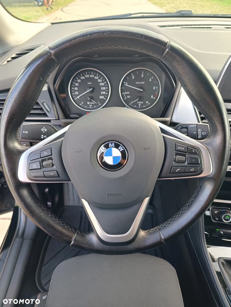 BMW Seria 2 218d Advantage - 23