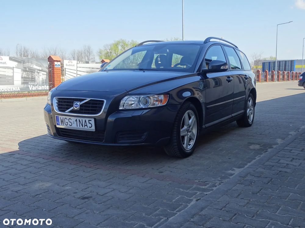 Volvo V50 - 2