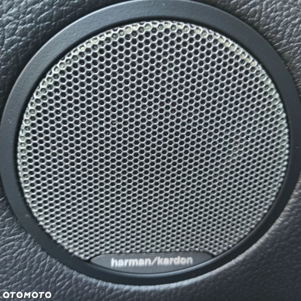 BMW X3 xDrive35i - 27