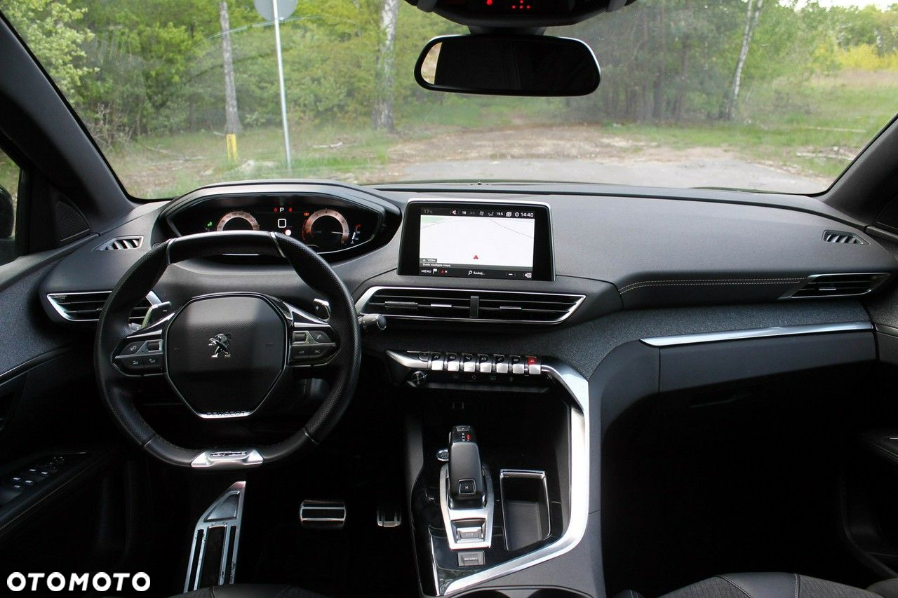 Peugeot 5008 - 19
