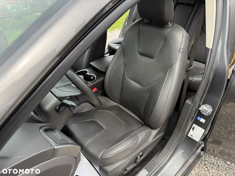 Ford Mondeo 2.0 TDCi Titanium PowerShift - 23