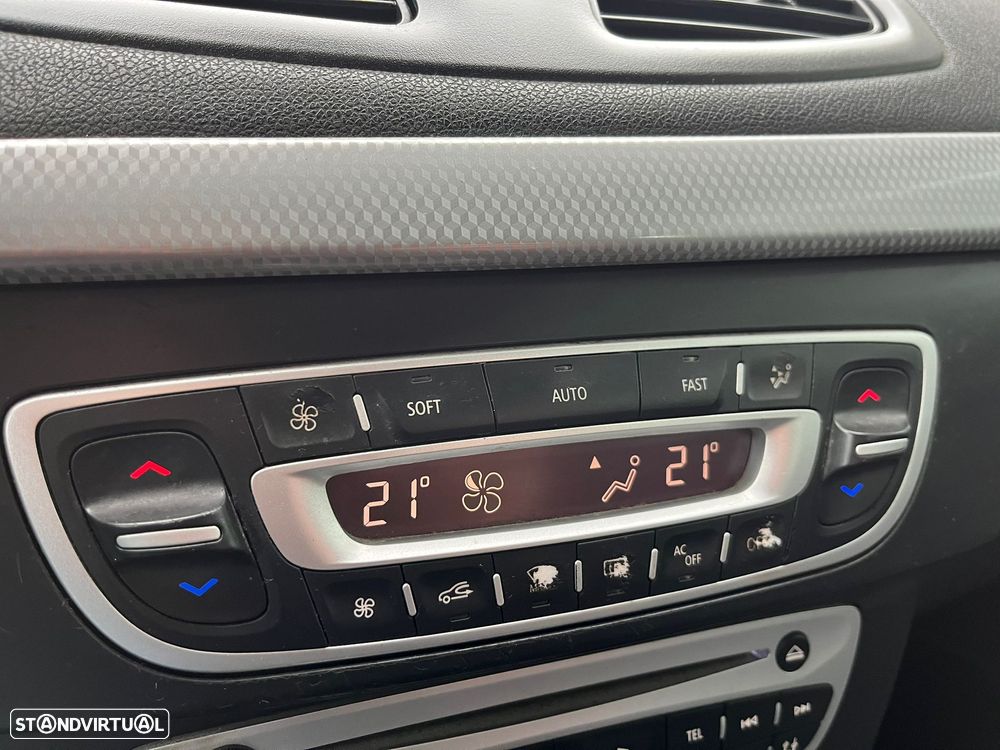 Renault Fluence 1.5 dCi Exclusive - 20