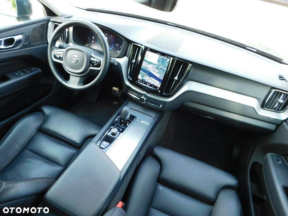 Volvo XC 60 B4 D Plus Bright - 9