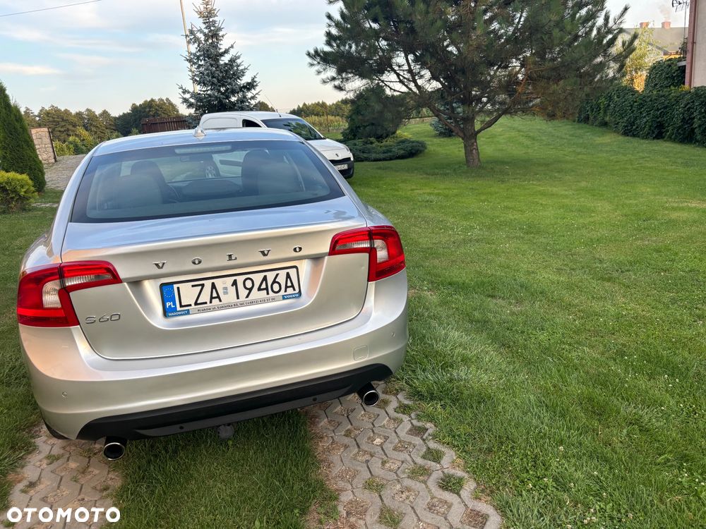 Volvo S60 2.5 T5 - 11