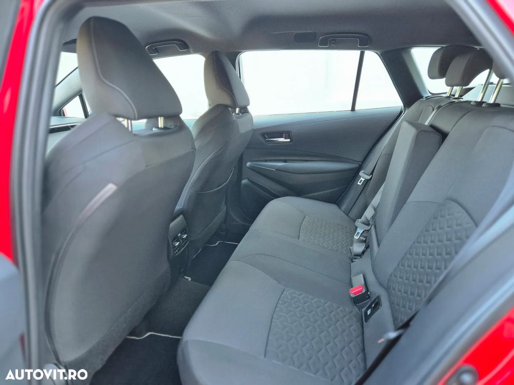 Toyota Corolla 1.8 Business Edition - 14