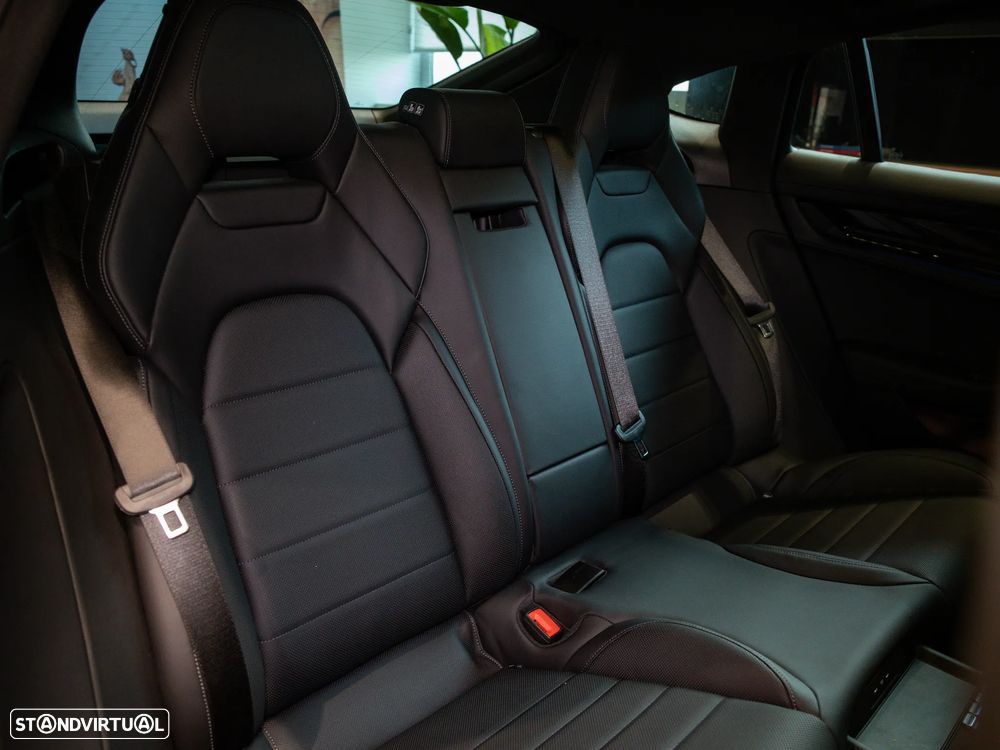 Porsche Panamera 4S E-Hybrid - 39