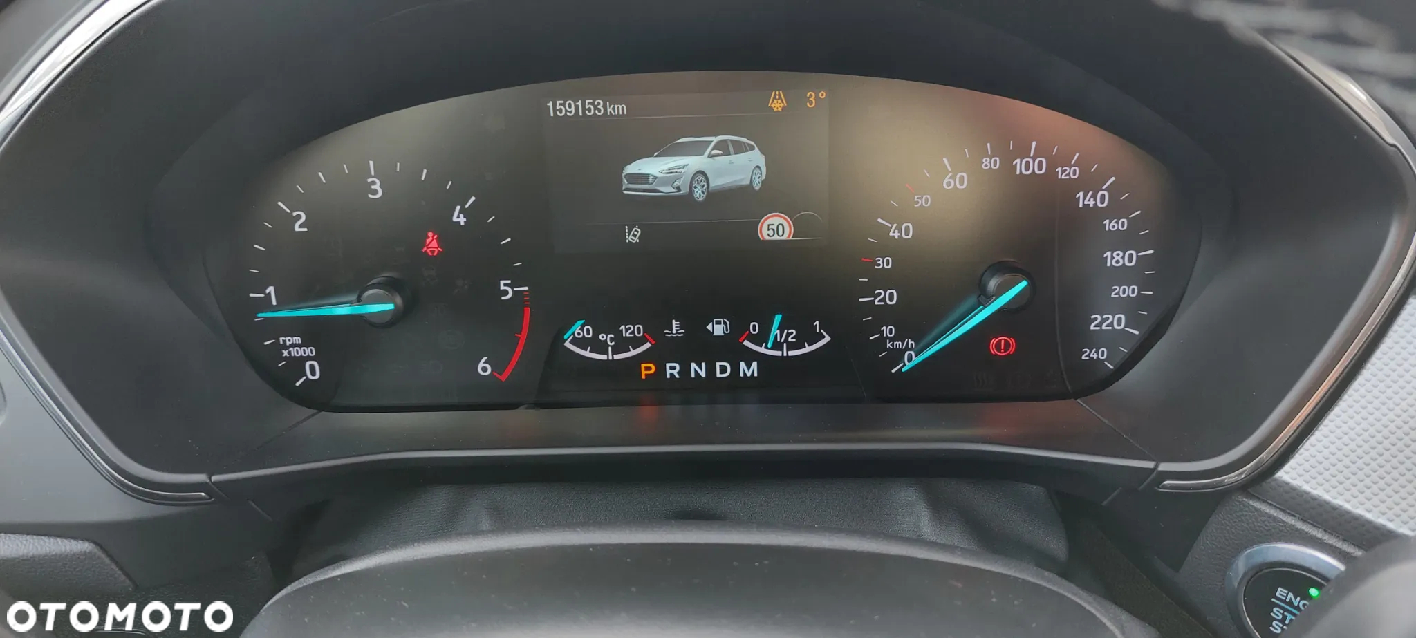 Ford Focus 2.0 EcoBlue Start-Stopp-System TITANIUM - 9