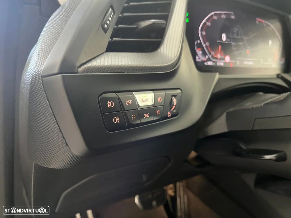 BMW 116 d Pack M Auto - 25