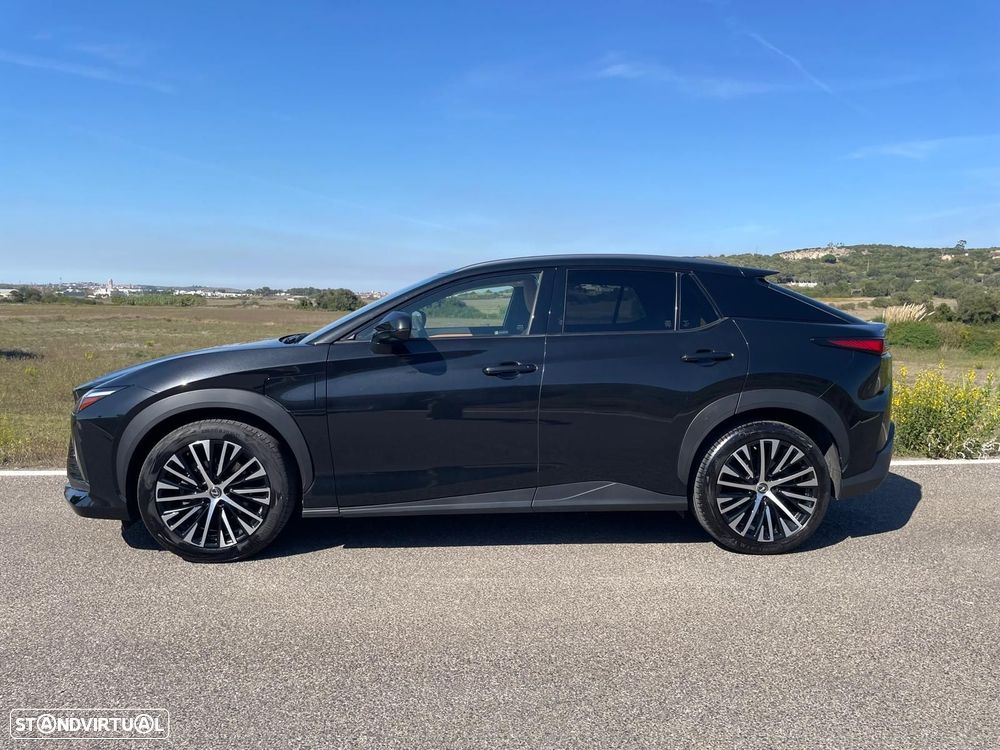 Lexus RZ 450e Premium Monotone c/ mala elétrica - 9
