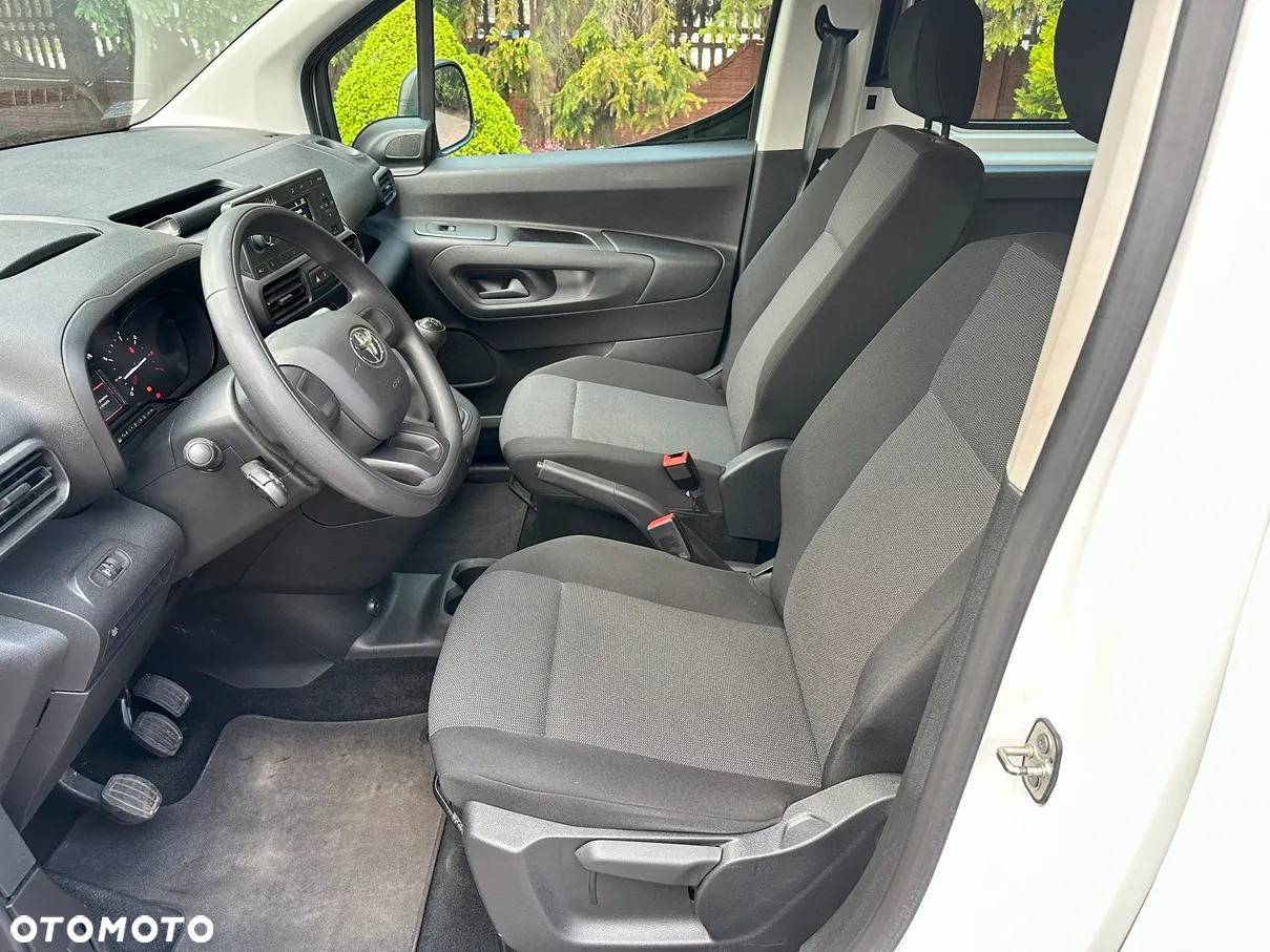 Toyota Proace City Verso 1.5 D-4D Business - 12