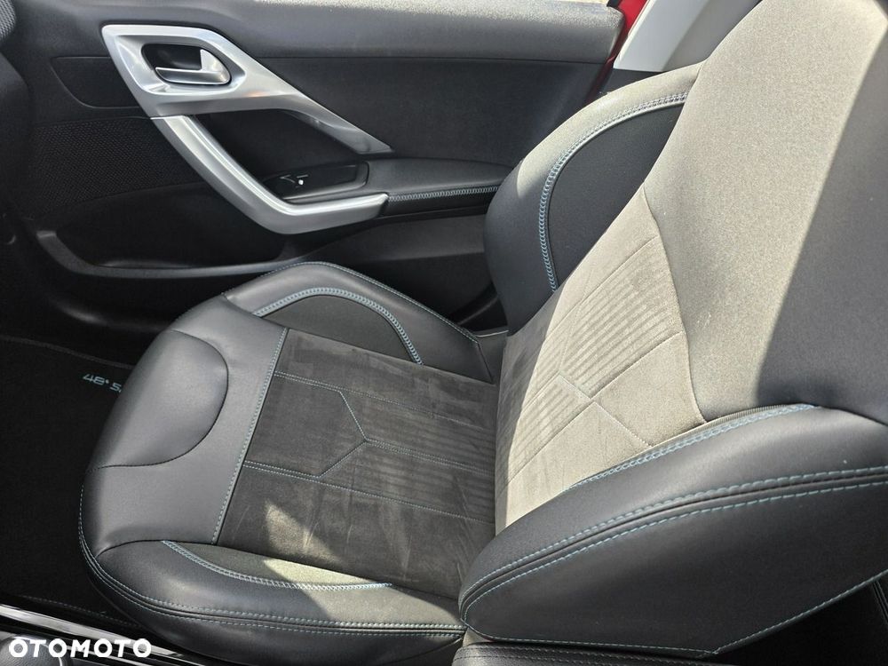 Peugeot 2008 1.2 Pure Tech GPF Crossway S&S EAT6 - 33