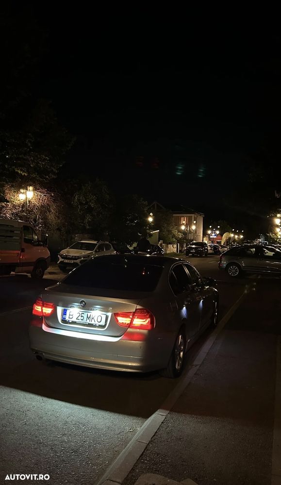 BMW Seria 3 320d DPF Aut. - 6