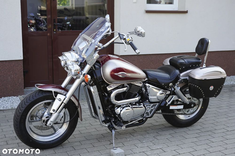 Suzuki VZ - 22