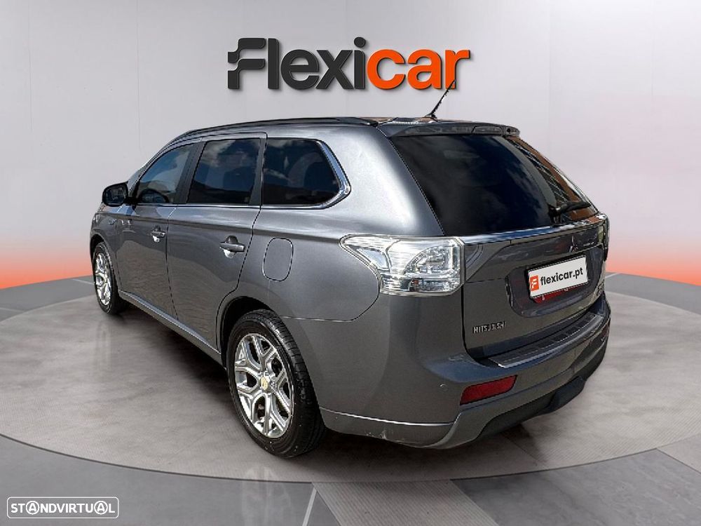 Mitsubishi Outlander 2.0 MIVEC Intense+ - 5