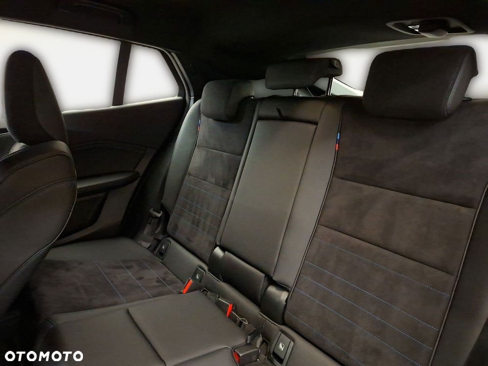 BMW iX2 eDrive20 66.5kWh M Sport Edition - 18