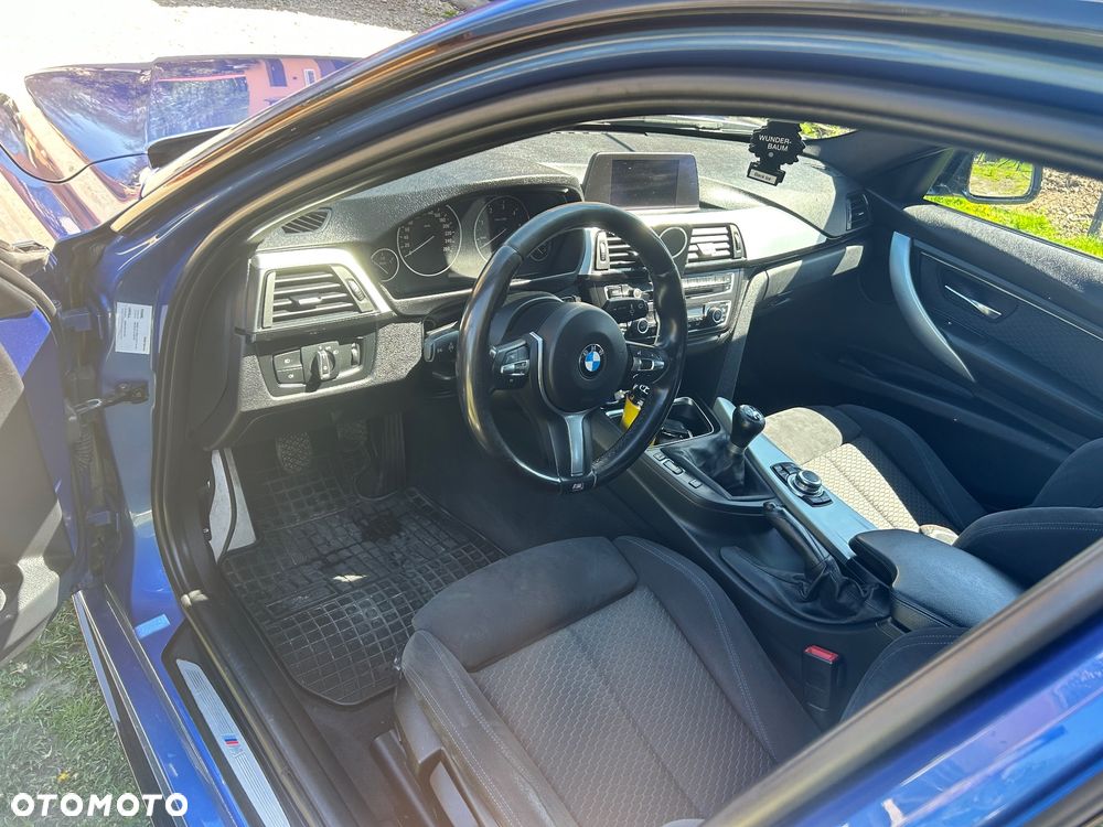 BMW Seria 3 318d M Sport EU6 - 10