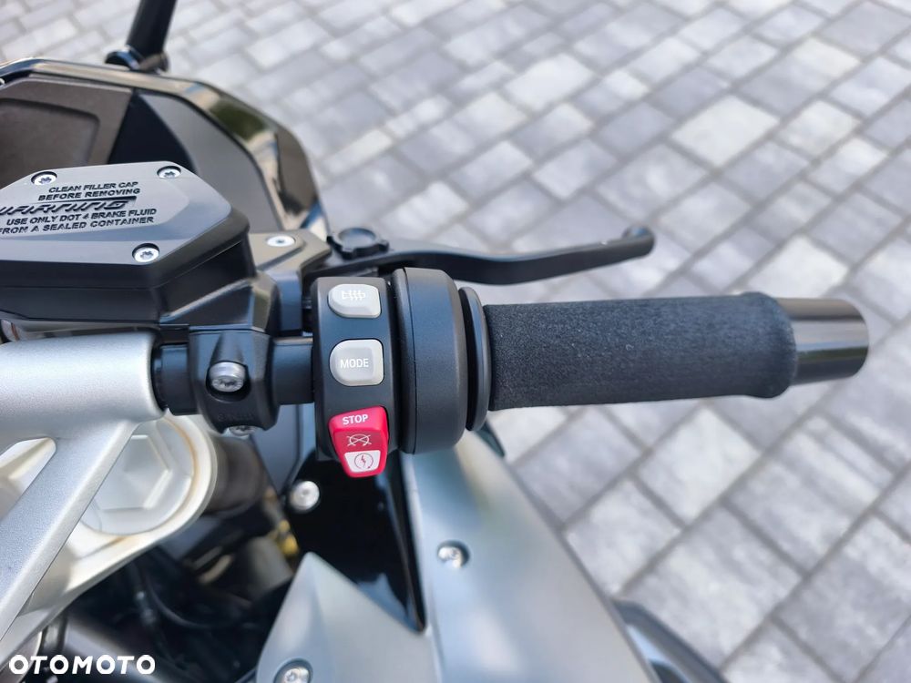 BMW R - 16