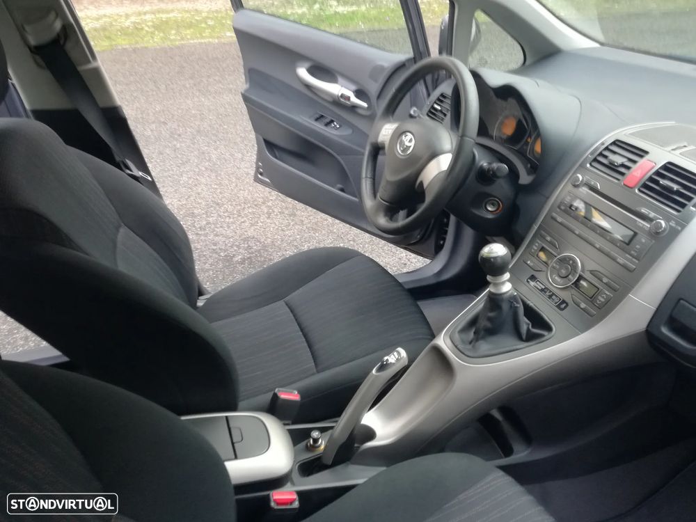 Toyota Auris 1.4 D-4D ACtive+AC - 14