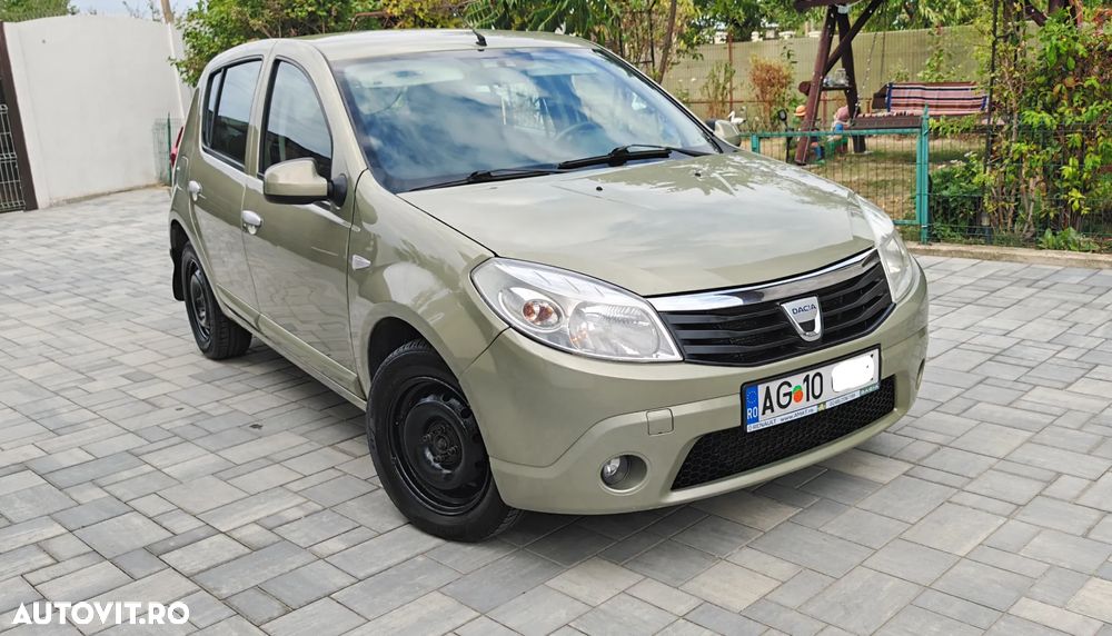 Dacia Sandero 1.6 MPI Laureate - 1