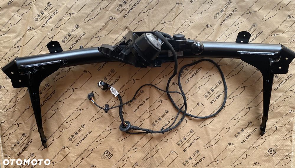 Hak holowniczy elektryczny AUDI Q3 83A oryginał 2025 nieużywany 83A800495A - 22