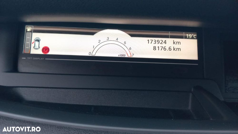 Renault Scenic 2.0 16V Aut. Avantage - 32