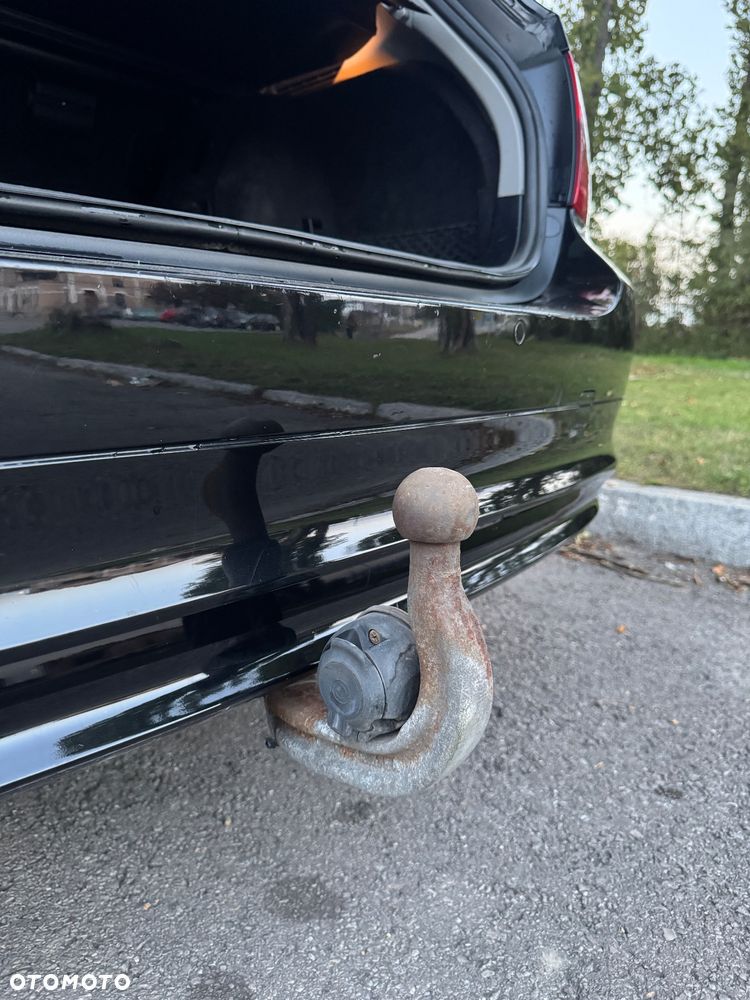 BMW Seria 3 318d Sport Line - 13