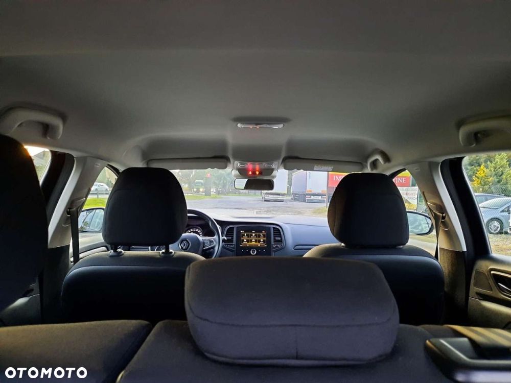Renault Megane 1.5 Blue dCi Intens - 19