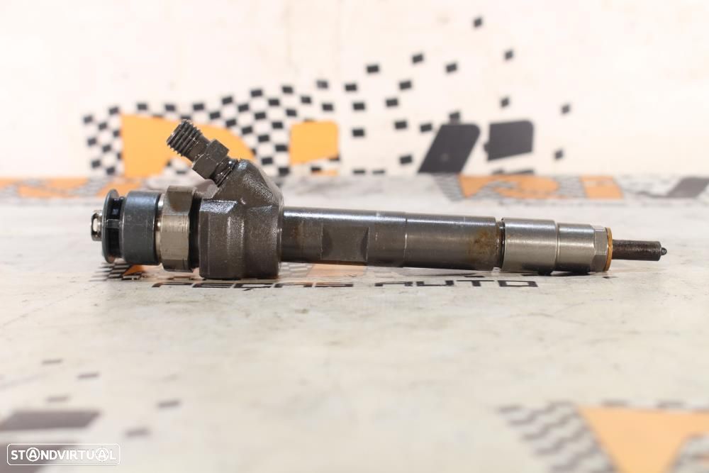 Injetor Bmw 1 (E87)  0445110289 / 13537798446 / 7798446 / 0445110 289 - 4