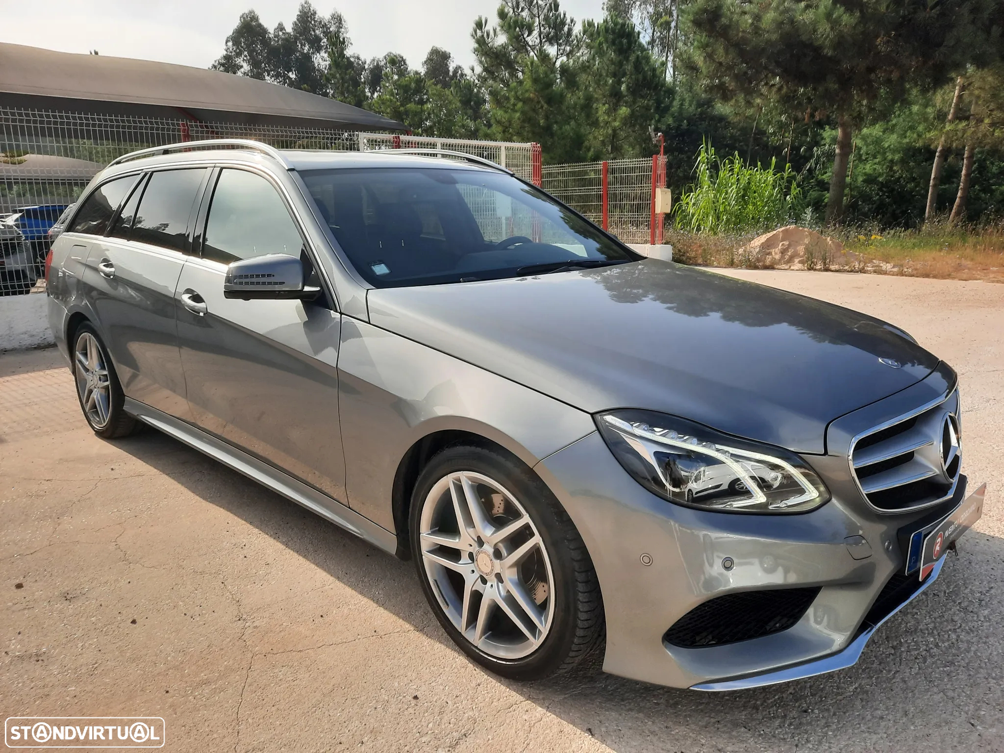 Mercedes-Benz E 300 Bluetec Hybrid Avantgarde - 7