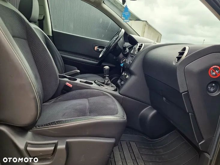 Nissan Qashqai 2.0 Tekna - 16