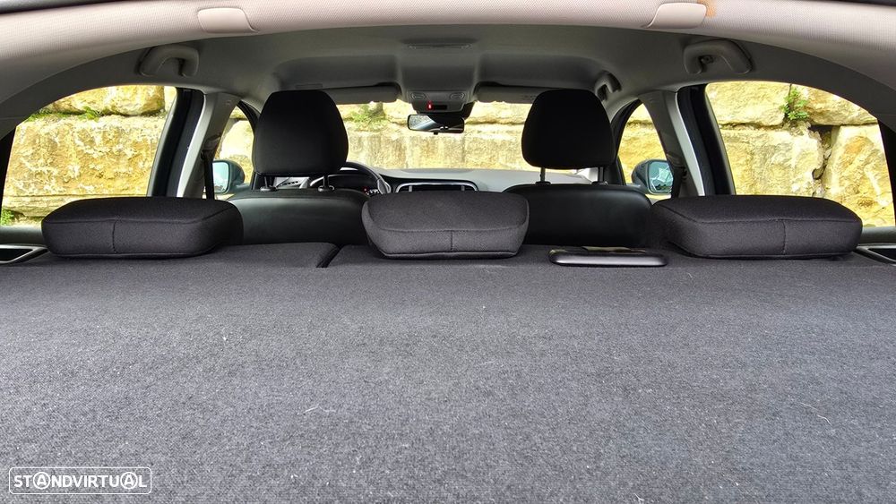 Renault Mégane 1.5 Blue dCi Intens - 48