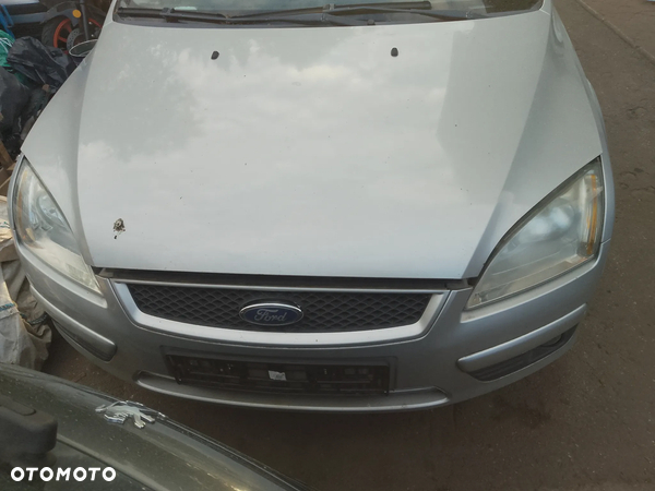 Ford Focus MK2 Hb Kombi Części Zderzak Przód Przedni Tył Tylny Lampa Maska Prawa Lewa Drzwi Lewe Prawe Kod lakieru 03