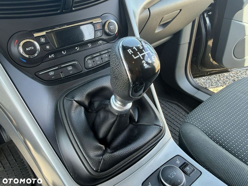 Ford C-MAX - 24