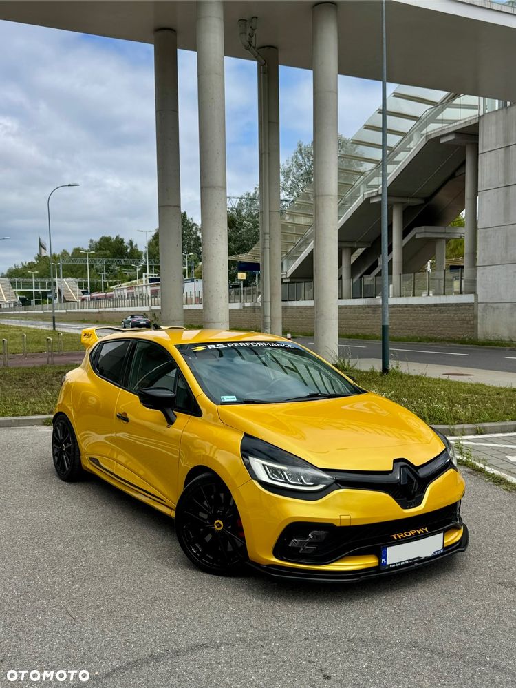 Renault Clio 1.6 R.S.Trophy 220 EDC - 1