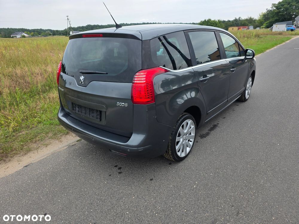 Peugeot 5008 155 THP Premium - 3