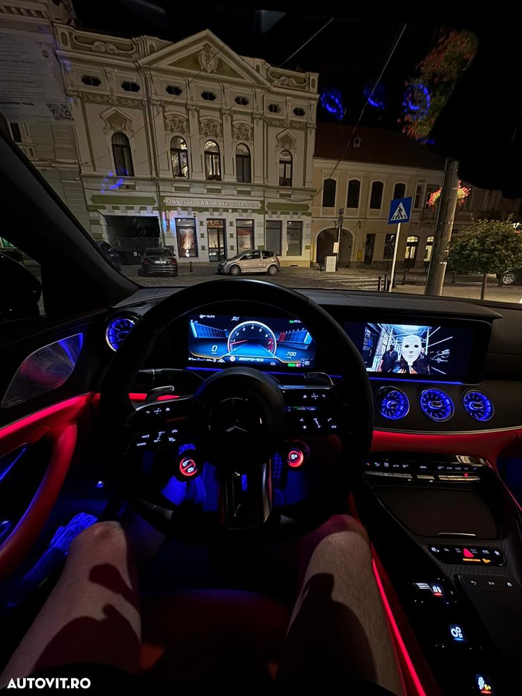 Mercedes-Benz AMG GT 4-door Coupe 53 4Matic+ Speedshift TCT 9G Sonderedition - 8