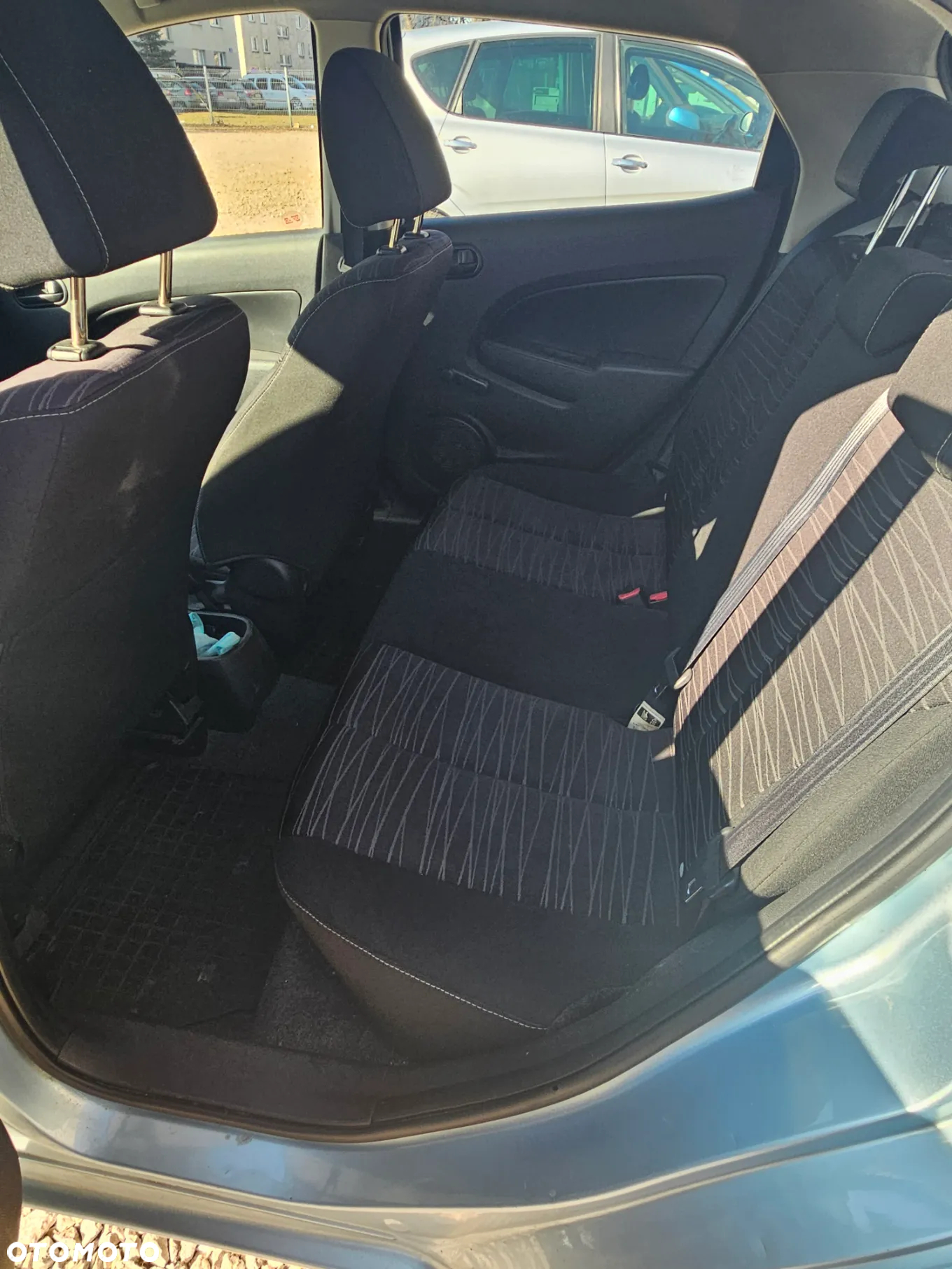 Mazda 2 - 17