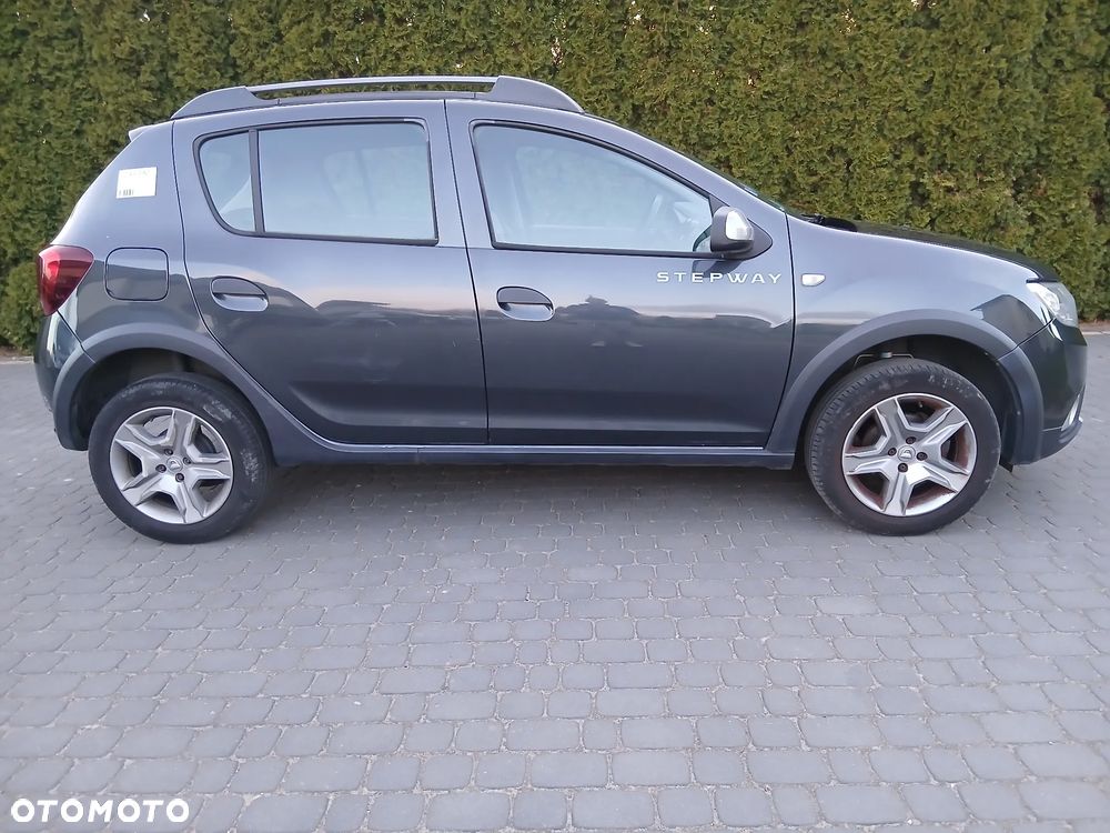 Dacia Sandero Stepway TCe 90 (S&S) Prestige - 8