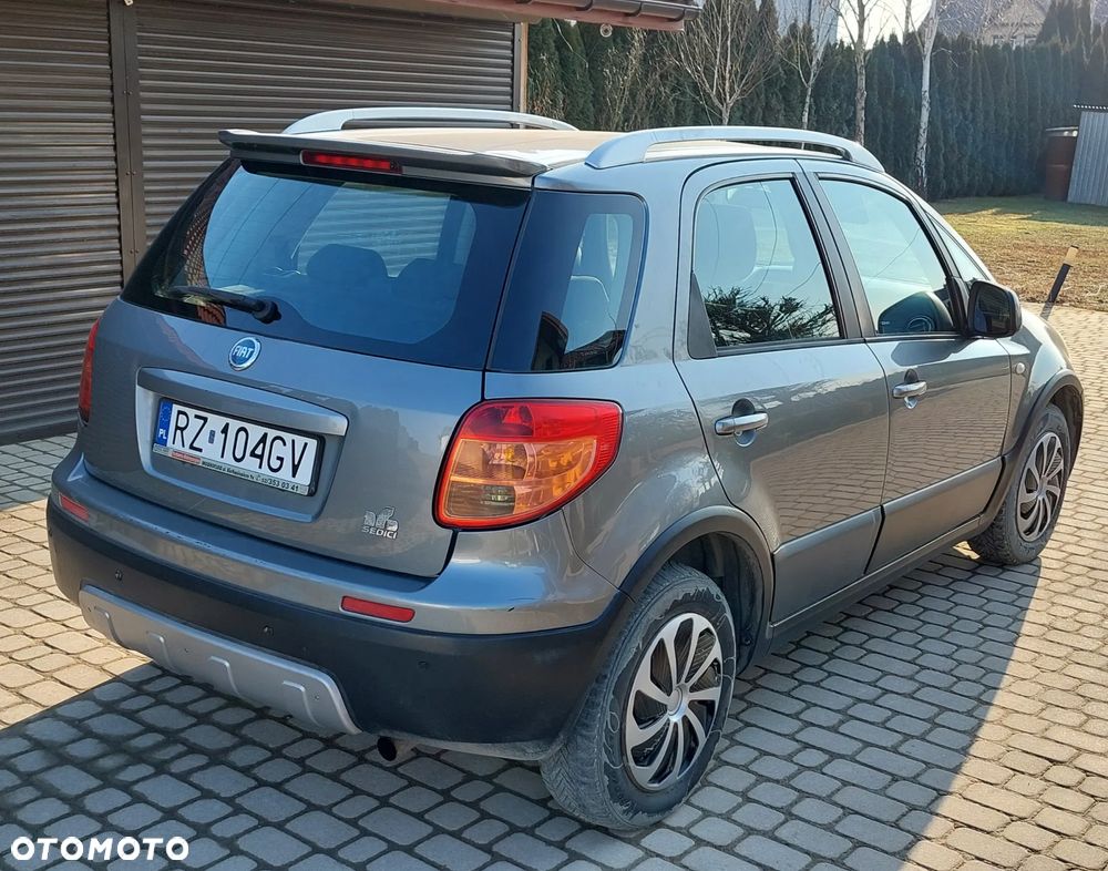 Fiat Sedici - 5