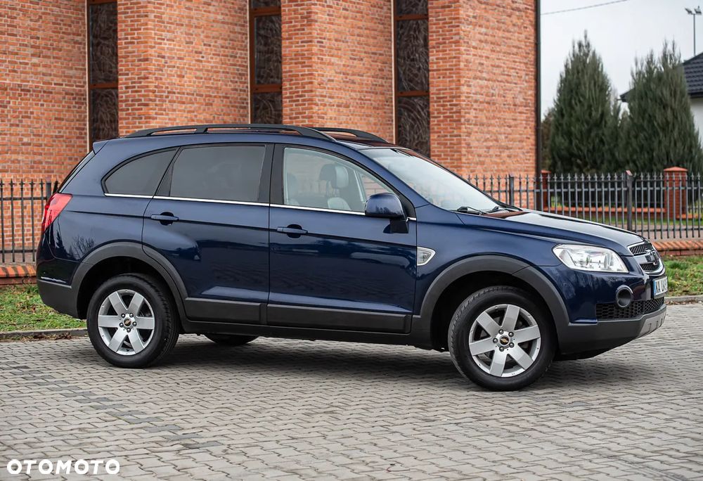 Chevrolet Captiva 2.4 2WD 7 Sitzer LS - 3