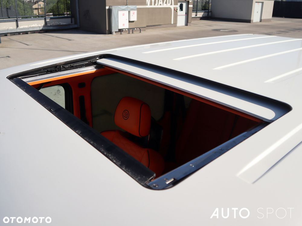 Mercedes-Benz Klasa G 63 AMG AMG SPEEDSHIFT 7G-TRONIC - 14
