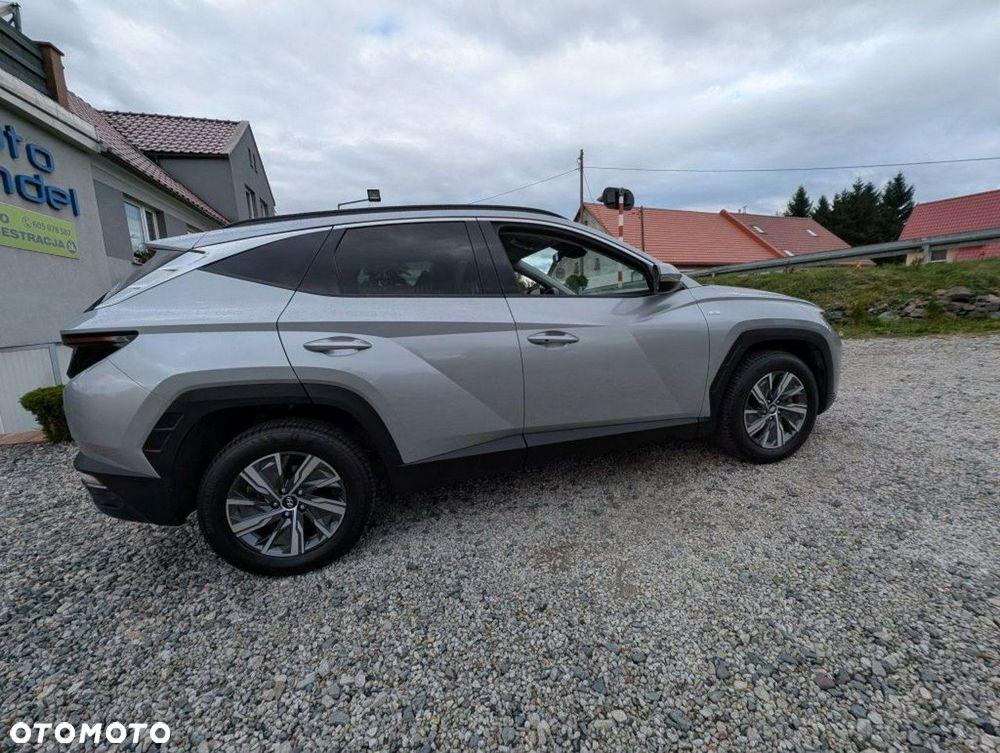Hyundai Tucson - 2