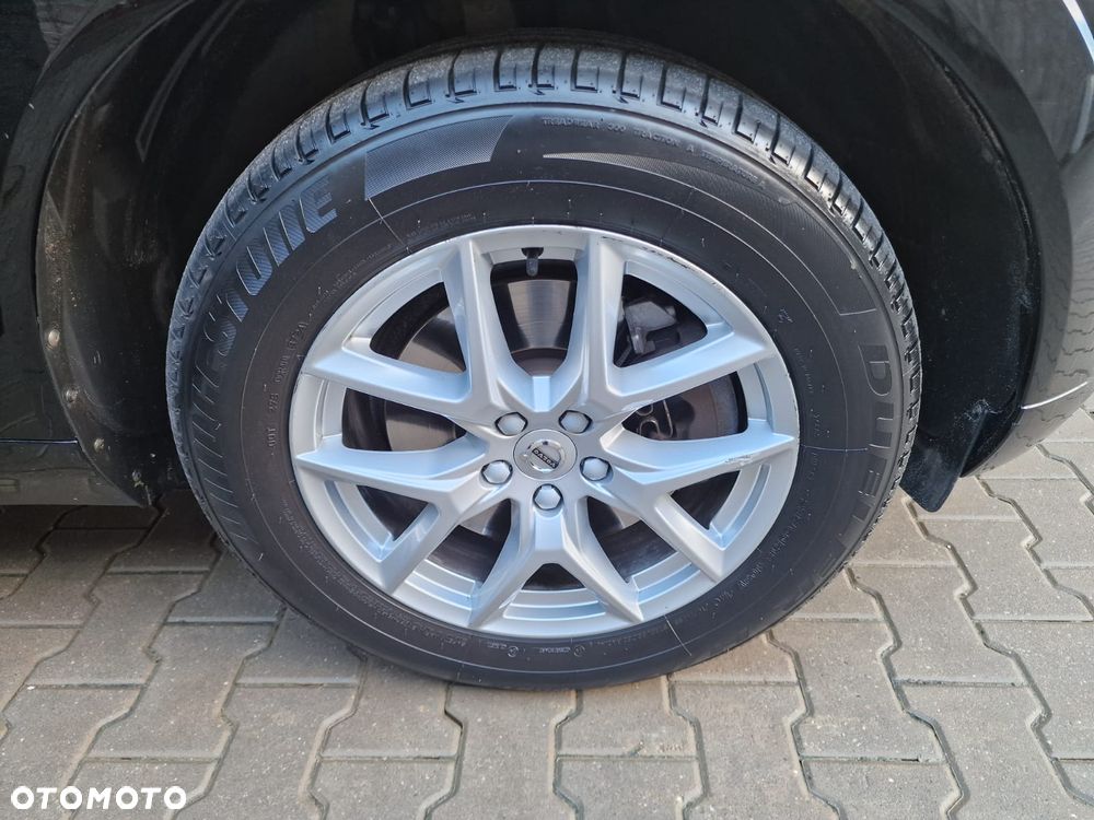 Volvo XC 60 T4 Momentum - 34