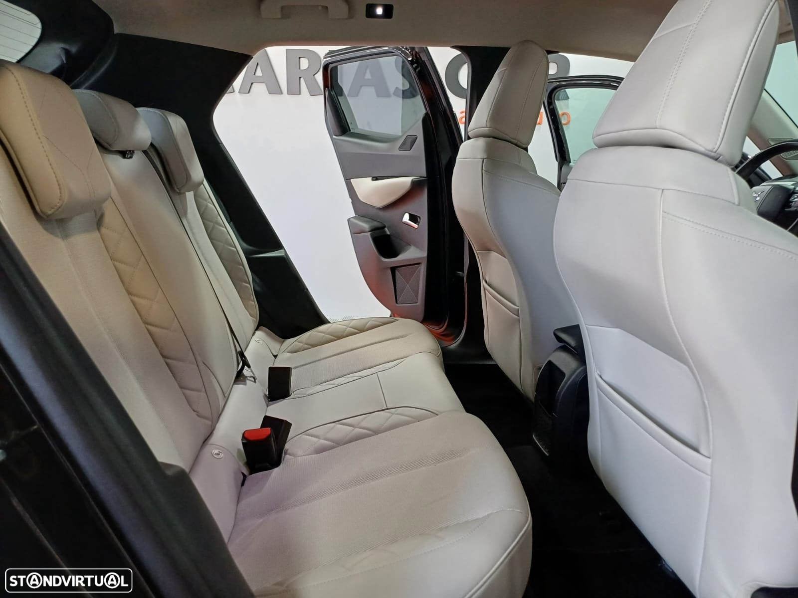 DS DS3 Crossback 1.2 PureTech Rivoli EAT8 - 14